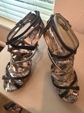 Never Worn Guess Multi-Strap Snake-Print Heeled Sandals in Black and Brown